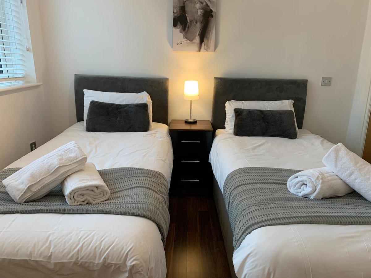Zen Quality Beautiful 2 Bedroom Apartment With Free Parking And Wifi Close To Alexander Stadium Birmingham Bagian luar foto